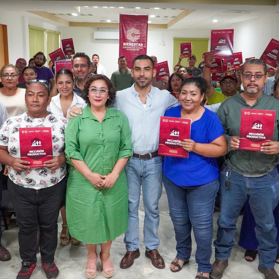 BIENESTAR ENTREGA APOYOS DE INCLUSIÓN PRODUCTIVA EN CARMEN