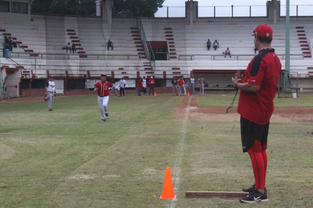 REALIZAN TRYOUT DE BÉISBOL, ZONA II, RUMBO AL ESTATAL DE LOS NACIONALES CONADE 2025