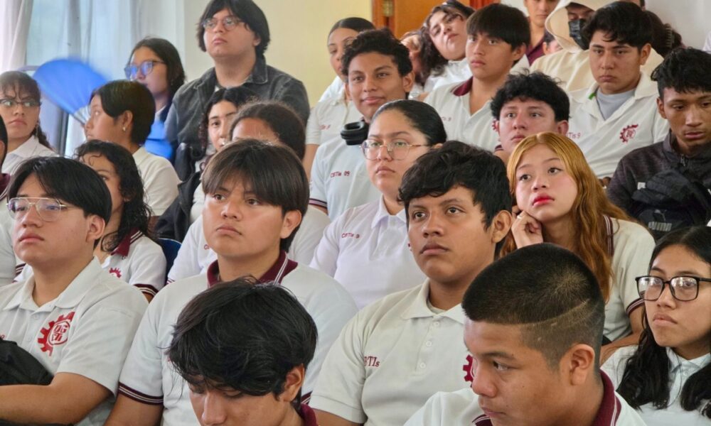 PARTICIPAN ALUMNOS CAMPECHANOS EN PRUEBA PISA 2025