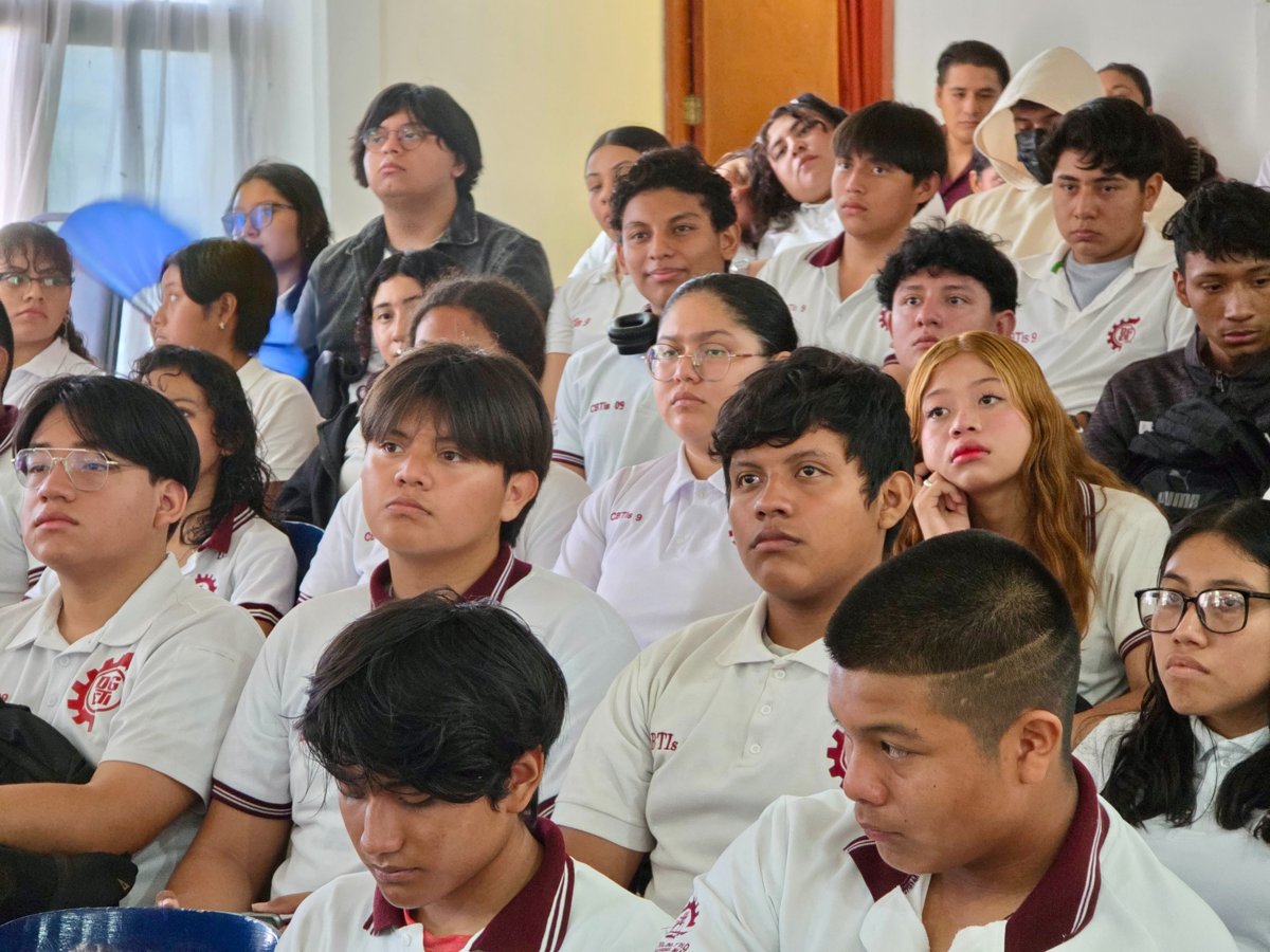 PARTICIPAN ALUMNOS CAMPECHANOS EN PRUEBA PISA 2025