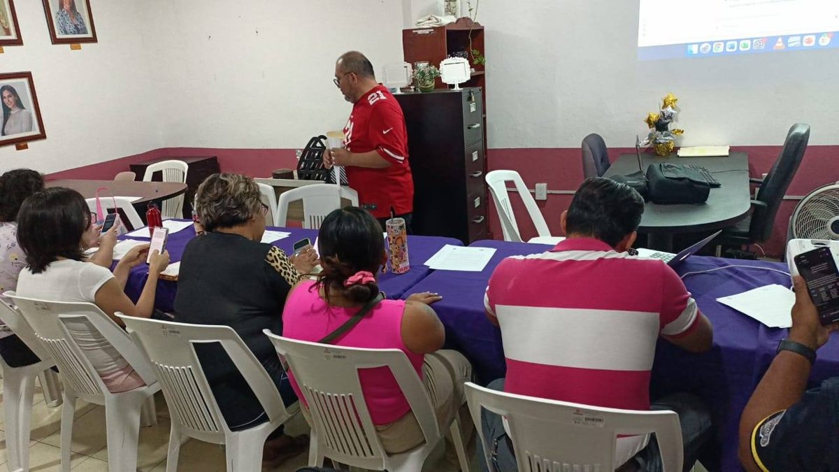 "ICAT CARMEN E INMMUCAR IMPULSAN EMPRENDIMIENTO DIGITAL EN MUJERES"