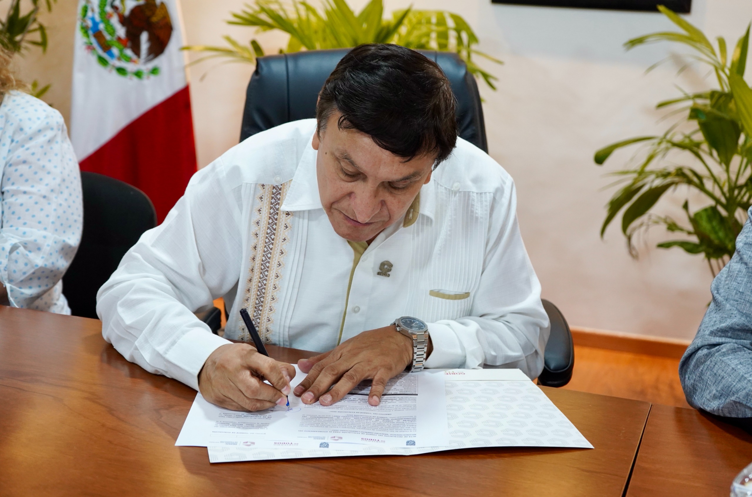 SE INSTALÓ EL COMITÉ DE EVALUACION DEL RECONOCIMIENTO “MAESTRO EMÉRITO CAMPECHANO 2025”