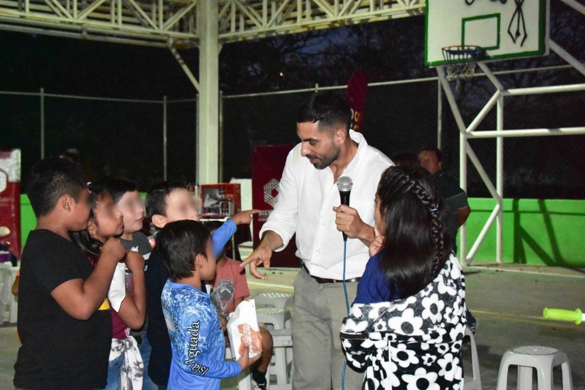 BIENESTAR PROMUEVE PROGRAMAS SOCIALES EN ISLA AGUADA, CARMEN