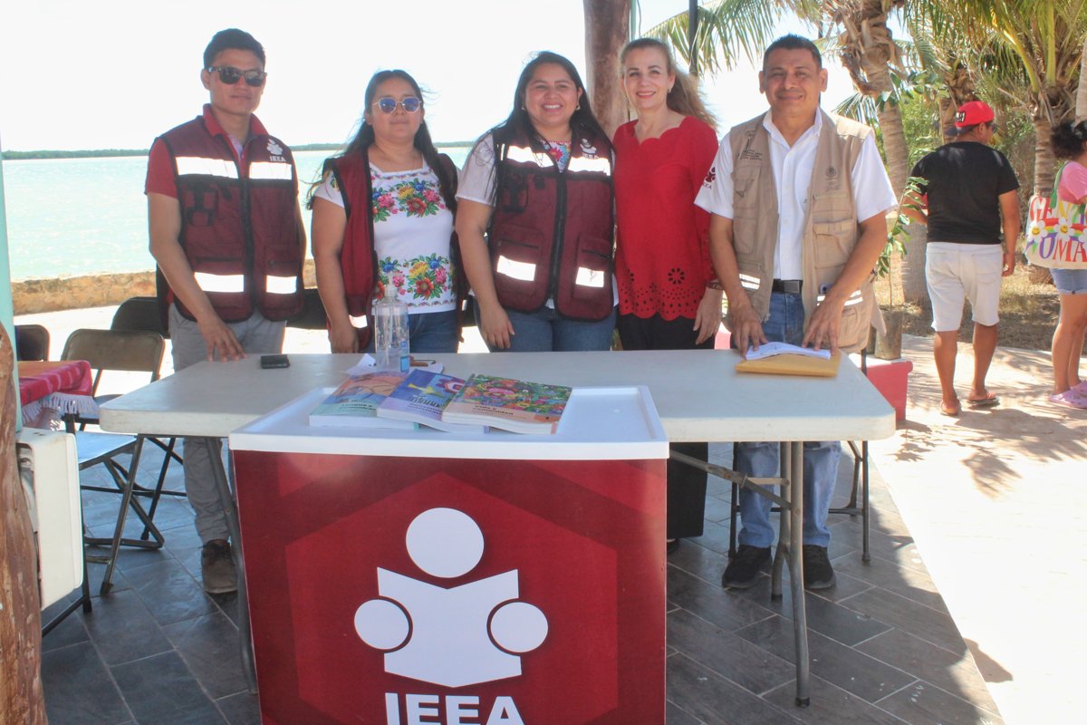 LLEVAN PROGRAMA DE "LÁMINAS BAJO COSTO" A FAMILIAS DE ISLA ARENA
