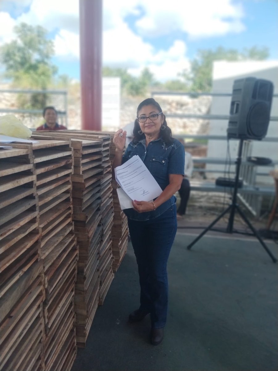 LA SDA CONTINÚA IMPULSANDO LA APICULTURA EN LA ENTIDAD