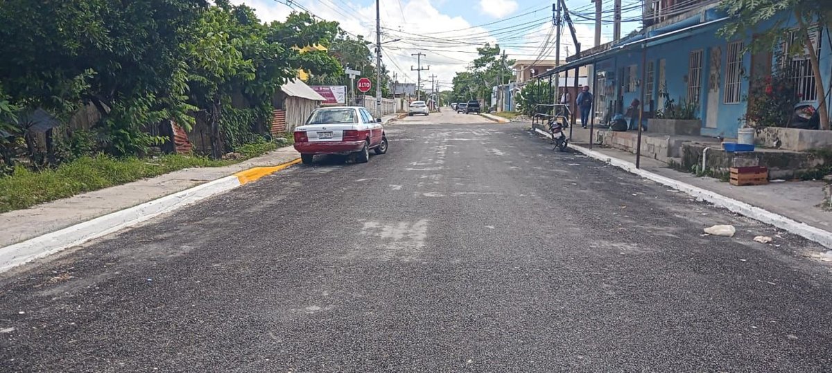 PAVIMENTACIÓN Y MANTENIMIENTO DE DIVERSAS CALLES EN CANDELARIA