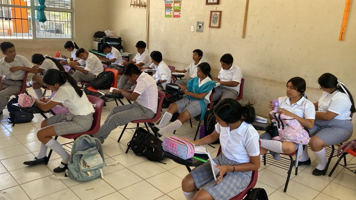 ICAT PLANTEL ESCÁRCEGA FORTALECE LOS CONOCIMIENTOS DEL IDIOMA INGLÉS EN LA COMUNIDAD DE MATAMOROS CON EL CURSO “WHAT’S UP ENGLISH 1”