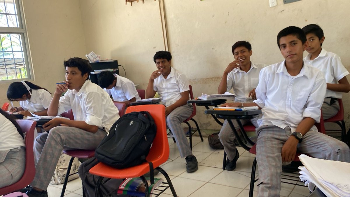 ICAT PLANTEL ESCÁRCEGA FORTALECE LOS CONOCIMIENTOS DEL IDIOMA INGLÉS EN LA COMUNIDAD DE MATAMOROS CON EL CURSO “WHAT’S UP ENGLISH 1”