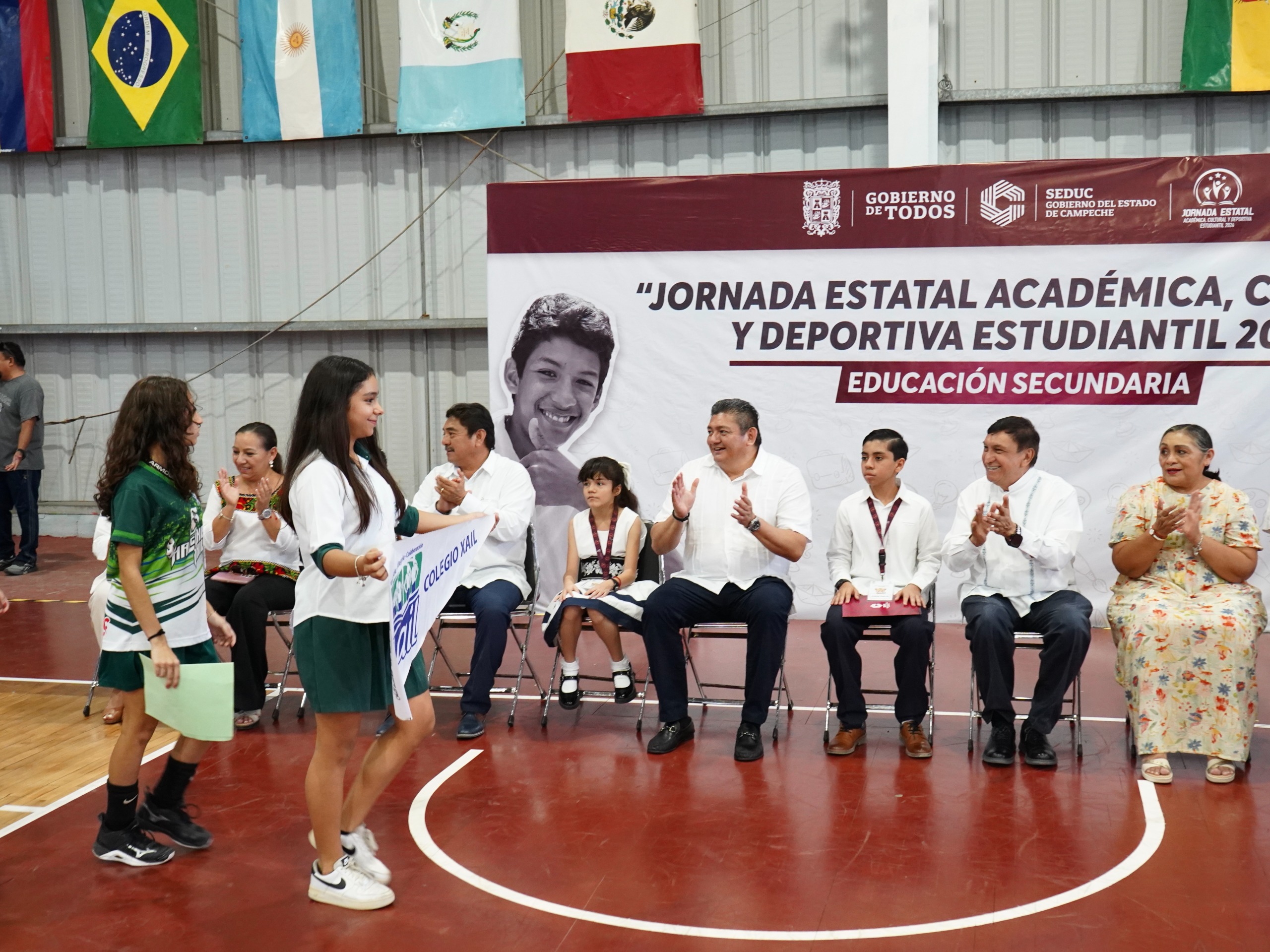 PARTICIPAN 380 ALUMNOS DE SECUNDARIA EN JORNADA ESTATAL ACADÉMICA, CULTURAL Y DEPORTIVA