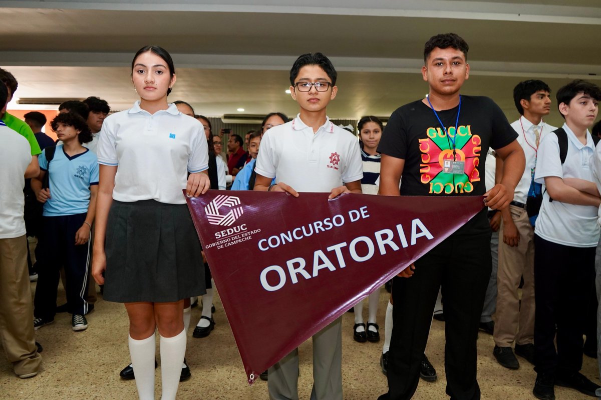 PARTICIPAN ESTUDIANTES DE SECUNDARIA EN JORNADA ACADÉMICA ESTATAL