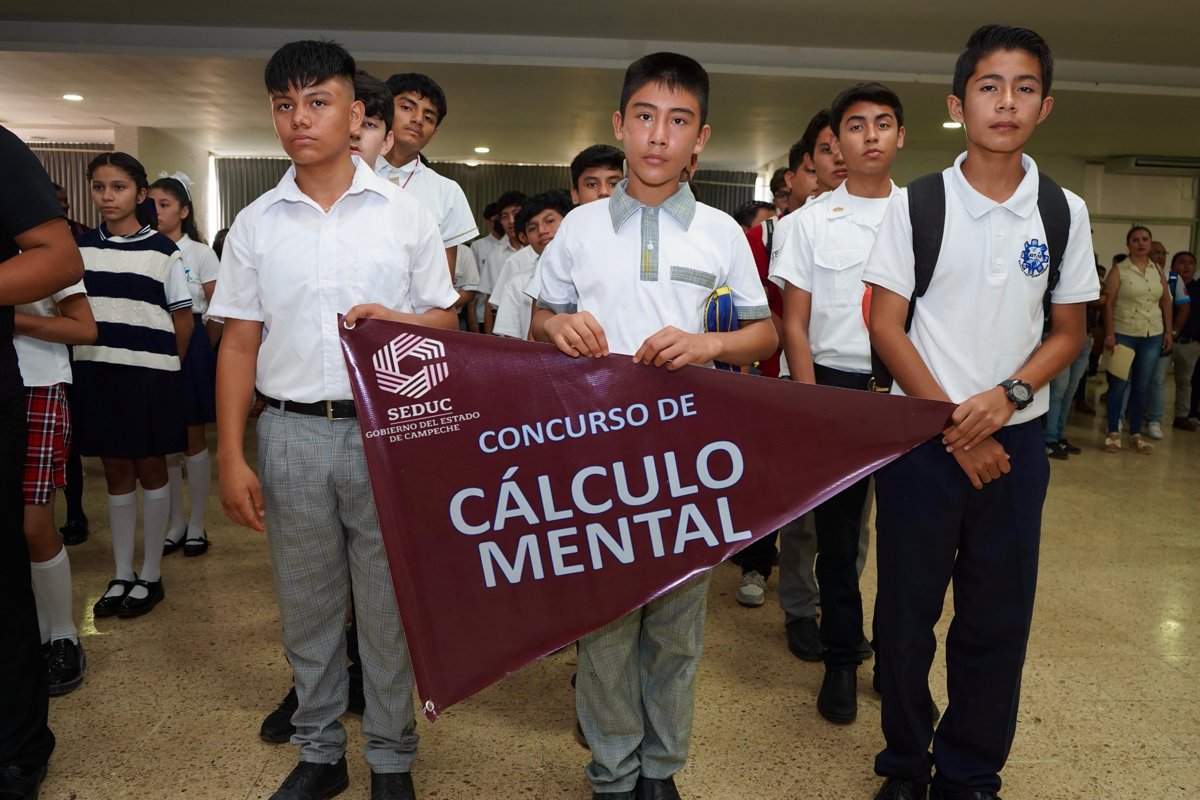 PARTICIPAN ESTUDIANTES DE SECUNDARIA EN JORNADA ACADÉMICA ESTATAL