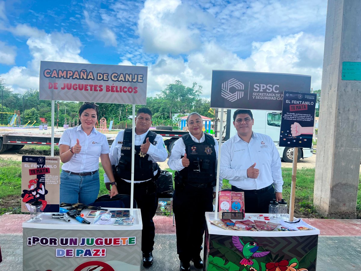 PRESENTE LA POLICÍA ESTATAL EN LA CARAVANA LO HACEMOS DE CORAZÓN