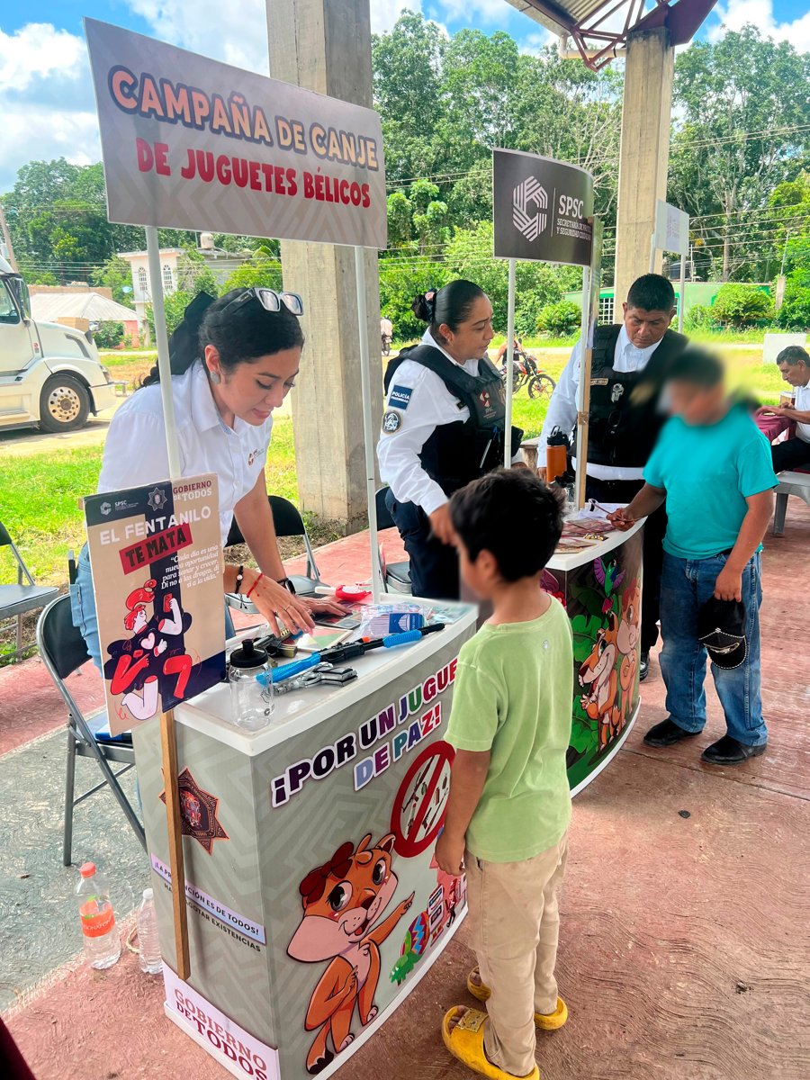 PRESENTE LA POLICÍA ESTATAL EN LA CARAVANA LO HACEMOS DE CORAZÓN