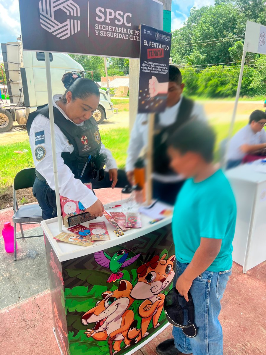PRESENTE LA POLICÍA ESTATAL EN LA CARAVANA LO HACEMOS DE CORAZÓN