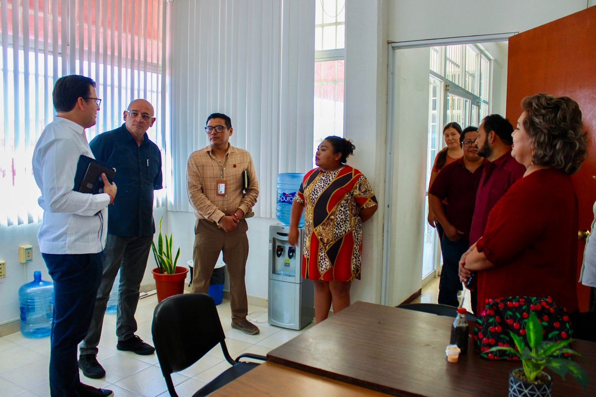 VISITAN INSTALACIONES EN KOBÉN, TITULARES DE LA CONSEJERÍA, FISCALÍA Y EL INDAJUCAM