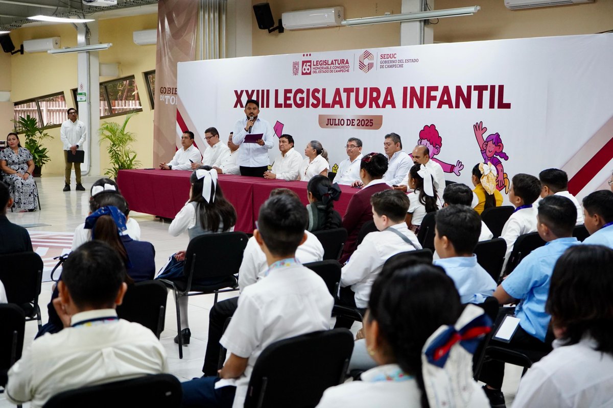 NIÑAS Y NIÑOS ALZAN LA VOZ EN EL CONCURSO DE ORATORIA RUMBO A LA XXIII LEGISLATURA INFANTIL 2025