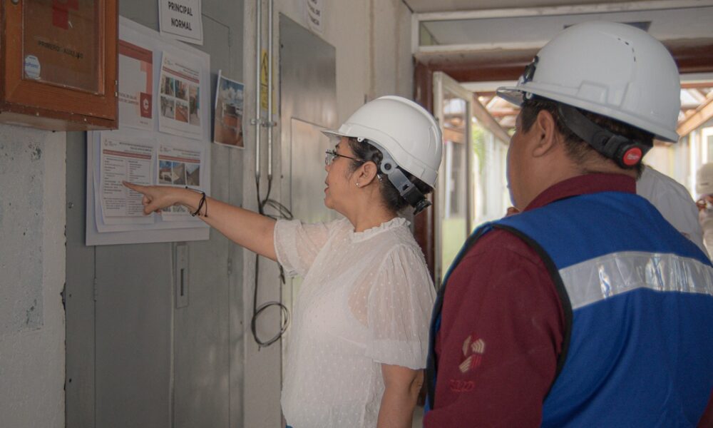 SUPERVISAN TRABAJOS DE REHABILITACIÓN DEL LABORATORIO ESTATAL DE SALUD PÚBLICA