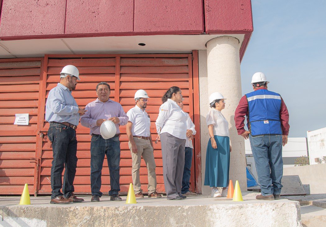 SUPERVISAN TRABAJOS DE REHABILITACIÓN DEL LABORATORIO ESTATAL DE SALUD PÚBLICA