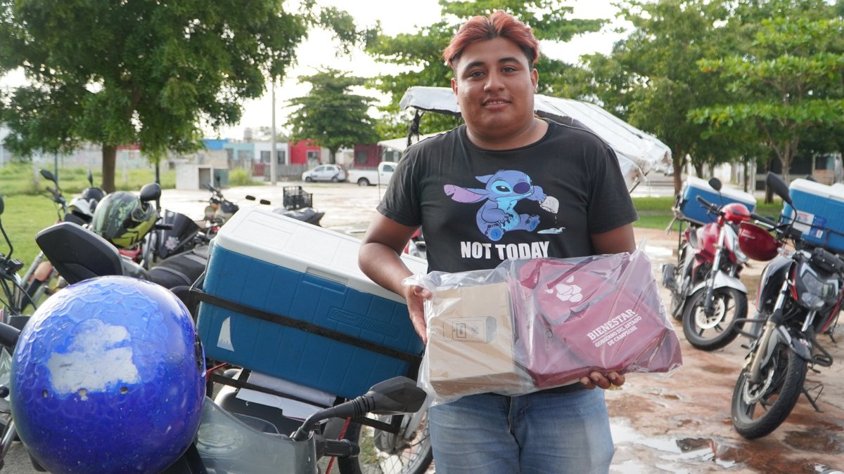 BIENESTAR ENTREGA DE KITS DE TRABAJO A TRAVÉS DEL PROYECTO EMPRENDER CONTIGO