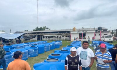 BIENESTAR ENTREGA EQUIPAMIENTO DE CISTERNAS A FAMILIAS DE CARMEN