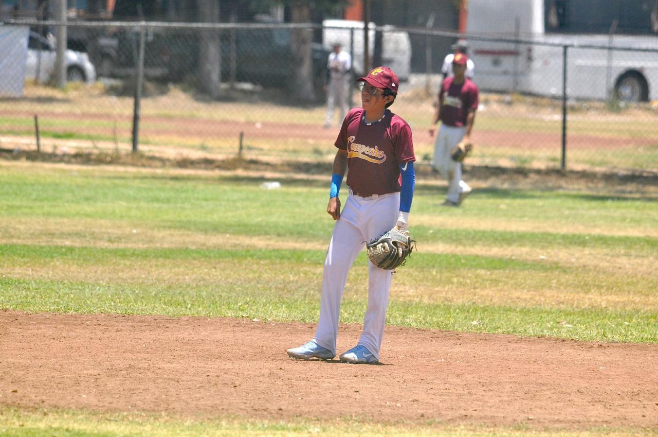 INICIA PARTICIPACIÓN DE CAMPECHE EN LOS NACIONALES CONADE DE BÉISBOL Y FÚTBOL