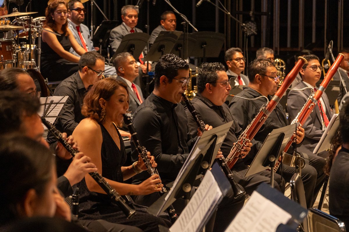 "CUCHILLO ARISTOTÉLICO", UNA REFLEXIÓN SOBRE LOS FUNDAMENTOS DEL DRAMA, SE PRESENTÓ EN EL FESTIVAL DEL CENTRO HISTÓRICO DE CAMPECHE