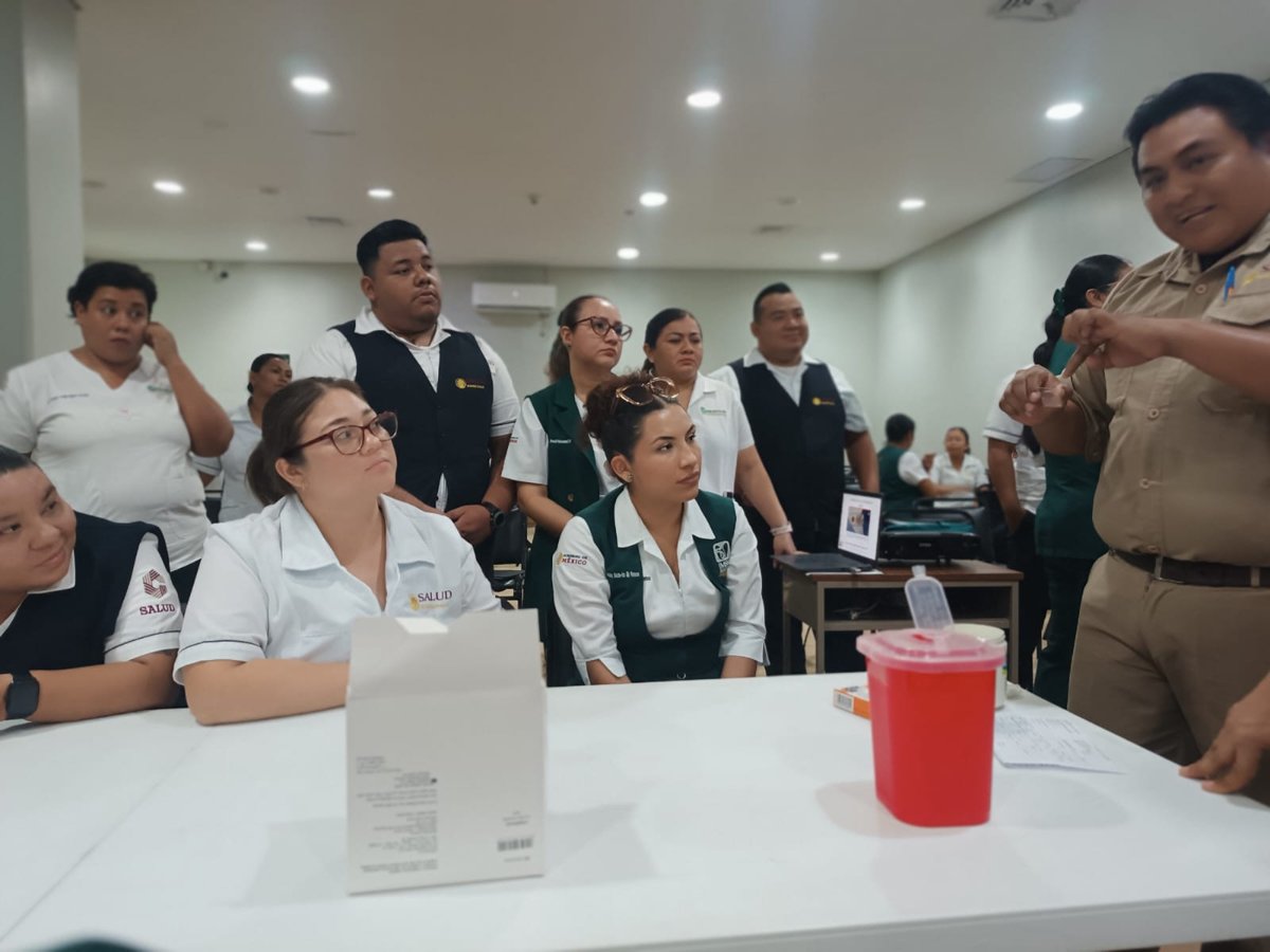 ACTUALIZAN AL PERSONAL DE CENTROS DE SALUD DE ESCÁRCEGA PARA DETECTAR EL PALUDISMO