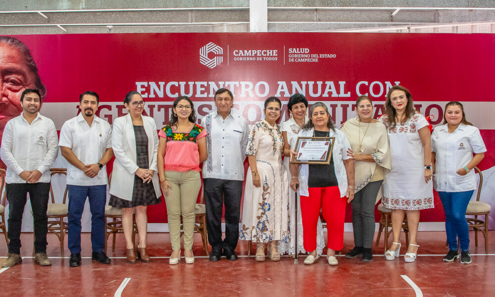 RECONOCEN A PARS Y PARTERAS TRADICONALES EN ENCUENTRO ANUAL