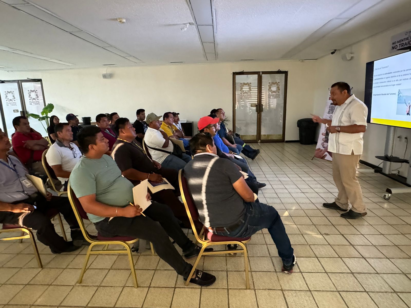 Sectur Lleva A Cabo Curso "Anfitronia Turística"6