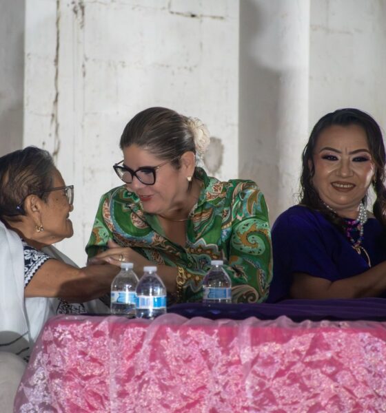 TIEMPO DE MUJERES: SEGOB RECONOCE A PROMOTORA DE LA EDUCACIÓN EN HECELCHAKÁN EN EL MARCO DEL 8M