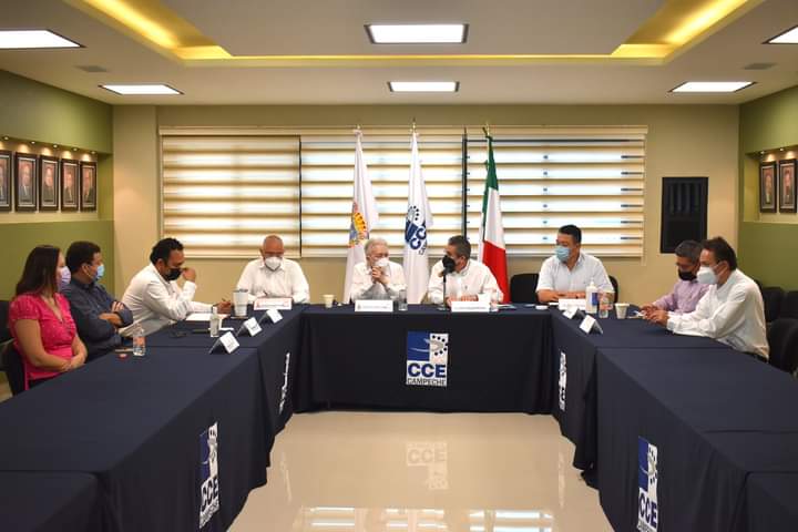 Reunión De Trabajo Entre Titular De La Sedeco, Fernando Gamboa Rosas, El Consejo Coordinador Empresarial Y El Presidente Del Fideicomiso De 2% Sobre Nómina, Ricardo Luis Gómez