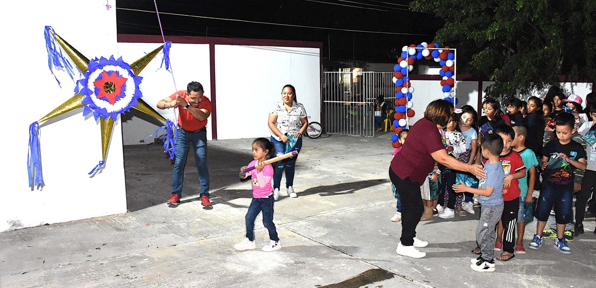 FESTEJAN DÍA DE REYES A LOS NIÑOS DEL CDC SAN FRANCISCO KOBÉN