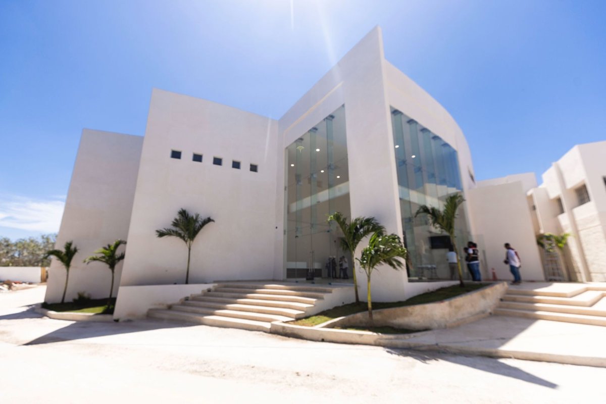 GOBERNADORA, LAYDA SANSORES SAN ROMÁN, REALIZA VISITA DE SUPERVISIÓN A NUEVAS INSTALACIONES DEL C-5