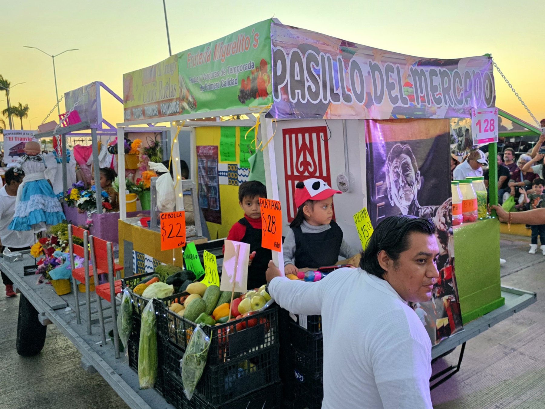 “UN DOMINGO DE MERCADO” GANADOR DEL PREMIO ESPECIAL “PROFA. LEDIA ROSADO DE ESTRADA” DEL CORSO INFANTIL 2025