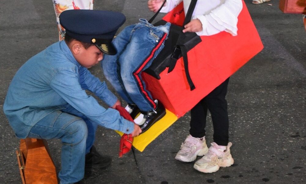 “UN DOMINGO DE MERCADO” GANADOR DEL PREMIO ESPECIAL “PROFA. LEDIA ROSADO DE ESTRADA” DEL CORSO INFANTIL 2025