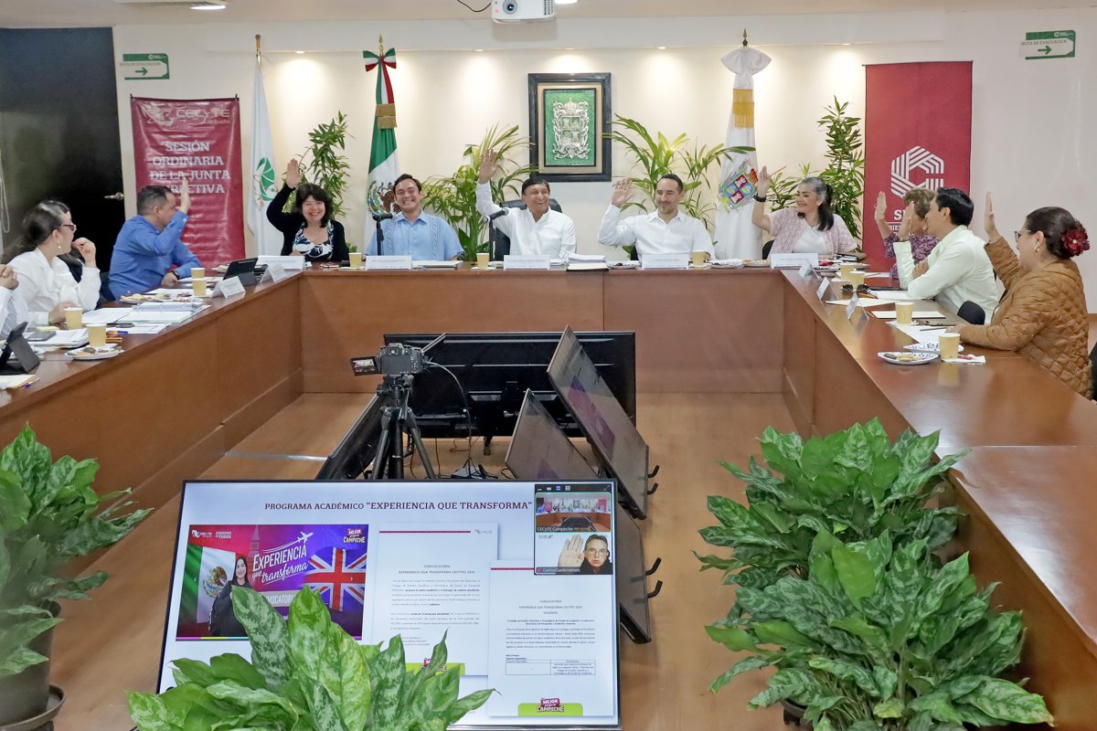 PRESENTA CECYTEC INFORME TRIMESTRAL EN LA PRIMERA SESIÓN ORDINARIA DE LA JUNTA DE GOBIERNO