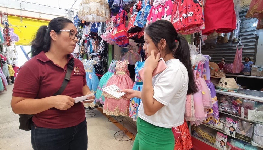 REALIZAN PROMOCIÓN DE LA SALUD EN MERCADO MUNICIPAL DE CIUDAD DEL CARMEN