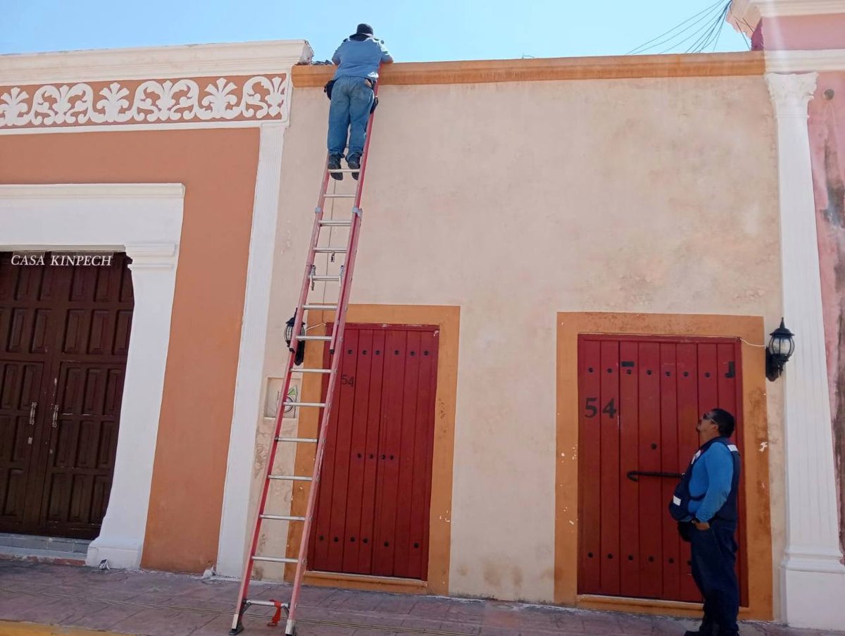 EL TRAJE DE LA CAMPECHANA, SÍMBOLO DE IDENTIDAD Y PATRIMONIO CULTURAL