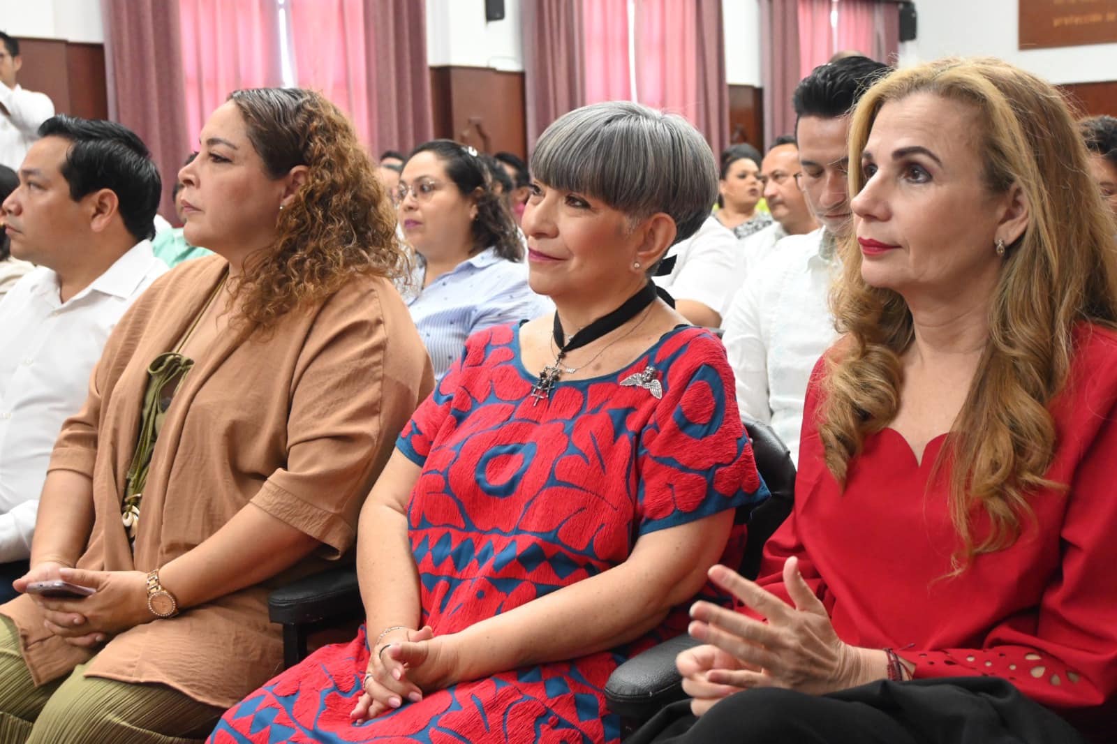 RECONOCIMIENTO A LA APCEC POR SU COMPROMISO CON LA TRANSPARENCIA