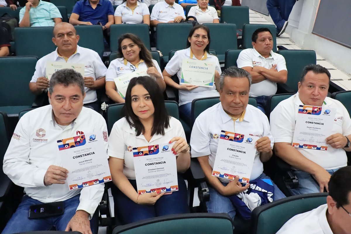 CECYTEC FORTALECE LA EXCELENCIA EDUCATIVA CON CAPACITACIÓN INTEGRAL A DOCENTES Y PERSONAL ADMINISTRATIVO