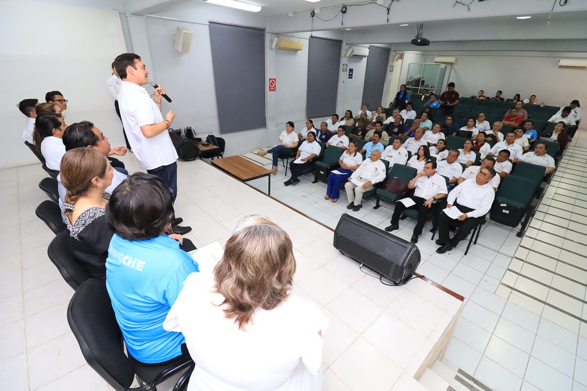 CECYTEC FORTALECE LA EXCELENCIA EDUCATIVA CON CAPACITACIÓN INTEGRAL A DOCENTES Y PERSONAL ADMINISTRATIVO