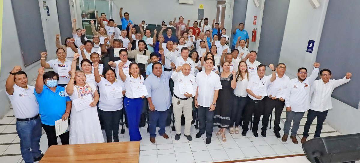 CECYTEC FORTALECE LA EXCELENCIA EDUCATIVA CON CAPACITACIÓN INTEGRAL A DOCENTES Y PERSONAL ADMINISTRATIVO