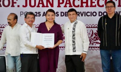GOBIERNO DEL ESTADO RECONOCE A DOCENTES CON 25 AÑOS DE SERVICIO EN EL SISTEMA EDUCATIVO