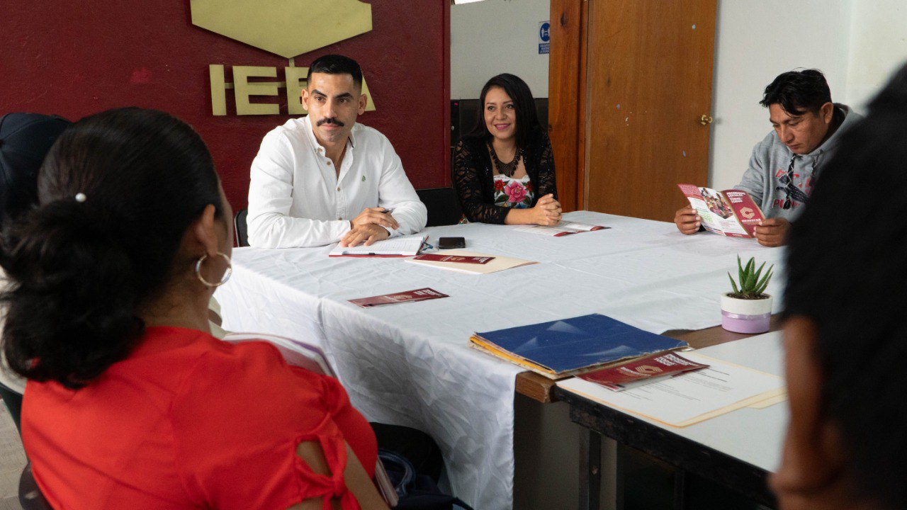 PROMUEVEN PROGRAMAS SOCIALES EN HOPELCHÉN