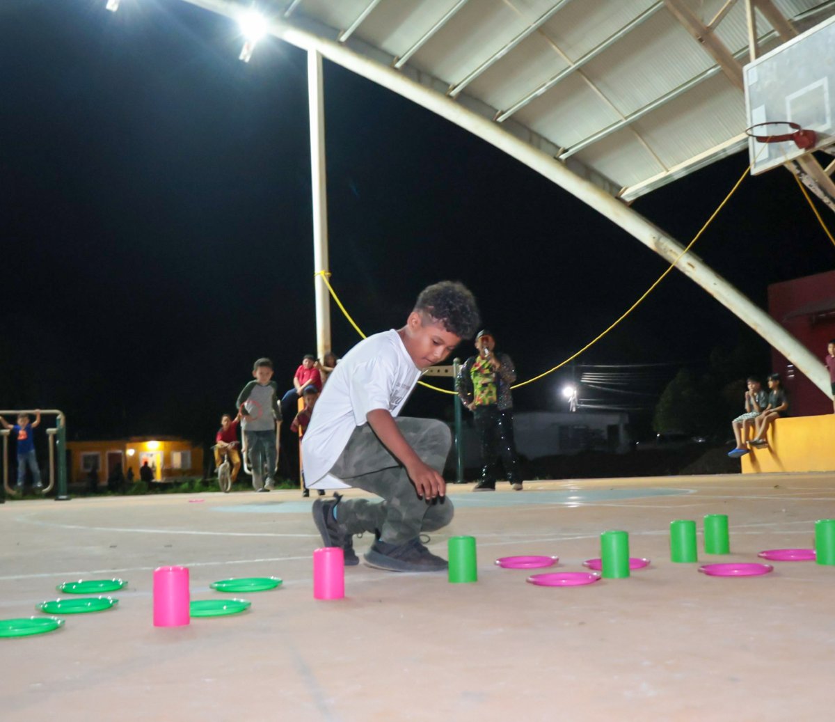 SONRISAS, JUEGOS E ILUSIÓN LLEVARON LOS REYES MAGOS A QUETZAL, BONFIL Y CAYAL