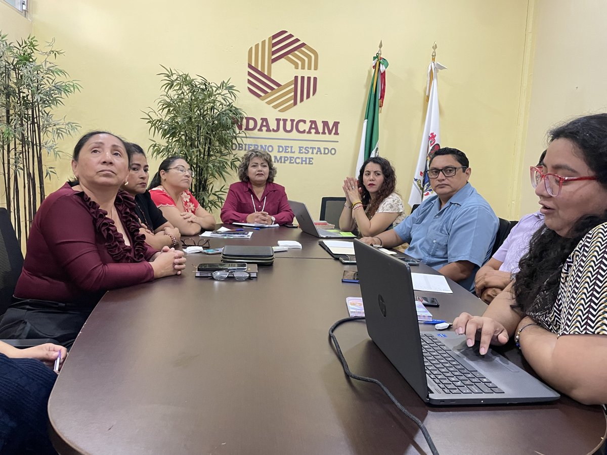 REUNIÓN DE TRABAJO CON TITULARES EN EL INDAJUCAM