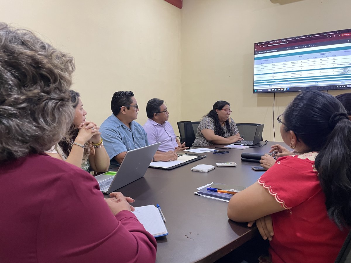 REUNIÓN DE TRABAJO CON TITULARES EN EL INDAJUCAM