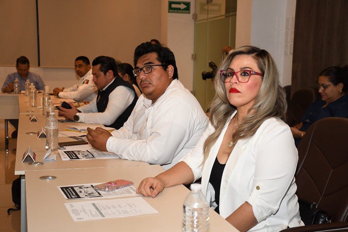 REFUERZAN TRABAJO EN EQUIPO PARA PREVENIR ADICCIONES EN PLANTELES ESCOLARES