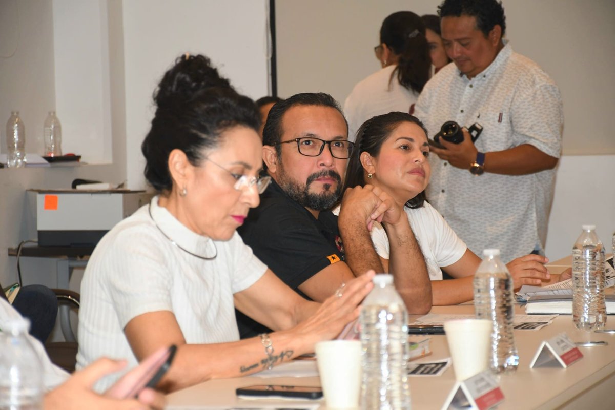 REFUERZAN TRABAJO EN EQUIPO PARA PREVENIR ADICCIONES EN PLANTELES ESCOLARES