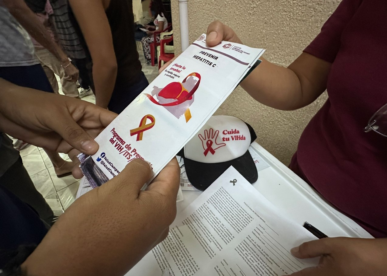 ACERCARON SALUD EN TU BARRIO A CENTRO DE ATENCIÓN CONTRA LAS ADICCIONES EN CARMEN